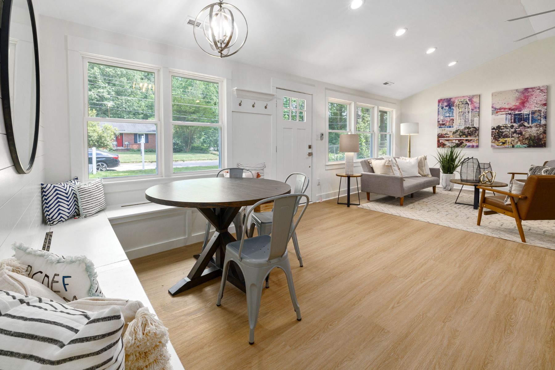 House, Commercial & Airbnb Cleaning Services in Kelowna, BC.